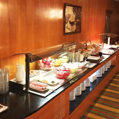 Hotel Miraparque 3*